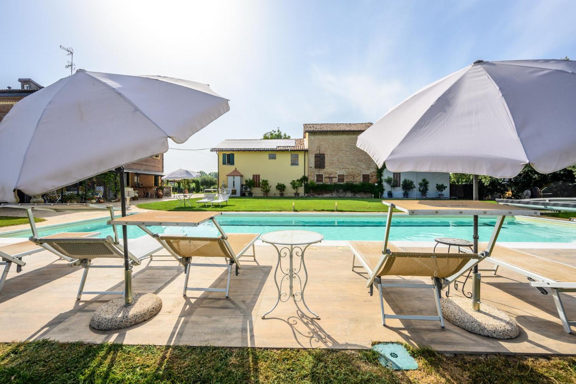 La Casa Di Valeria - Modena Bed & Breakfast Luaran gambar